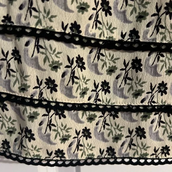 Vintage Nostalgia dress - Picture 2 of 7